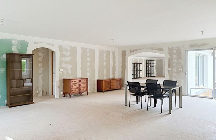 Contemporaine de 4 pièces principales — photo 2