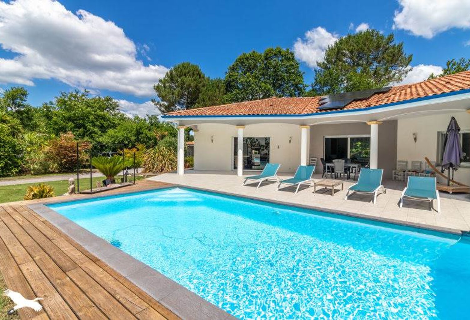 Contemporaine de 6 pièces principales — photo 1