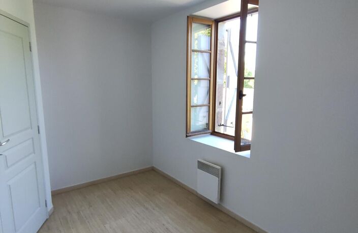 T4 — photo 4