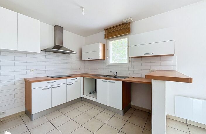 Vente maison 5 pièces 101 m² Gujan-Mestras (33470) — photo 2