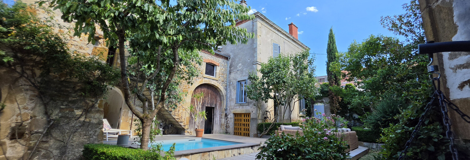 Maison 7 Pièces 190 m² à vendre à Vic-le-Comte (63270)