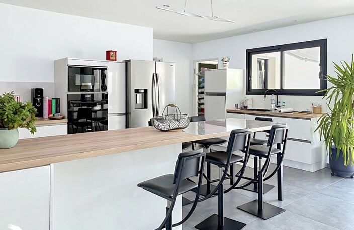 Contemporaine de 5 pièces principales — photo 5