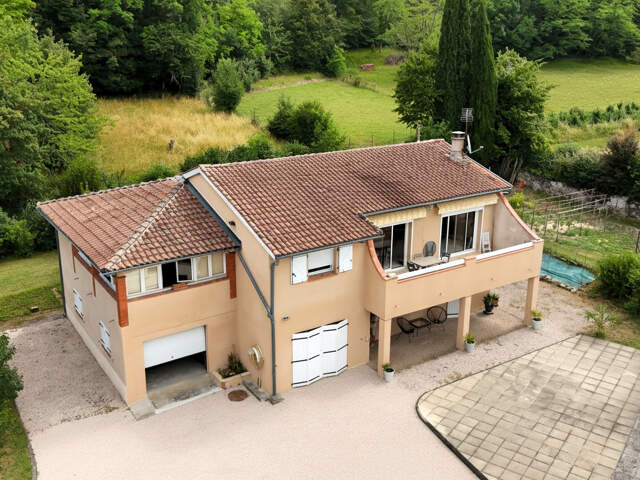 Maison familiale de 182 m² avec piscine et espaces indépendants à Roquefort-sur-Garonne — photo du bien