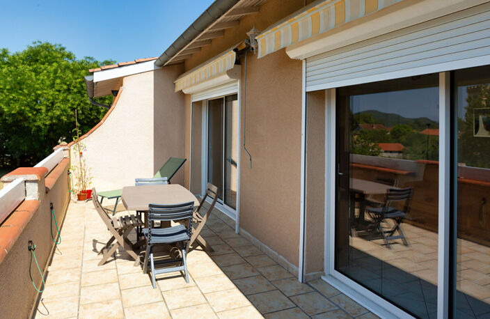 Maison familiale de 182 m² avec piscine et espaces indépendants à Roquefort-sur-Garonne — photo 5