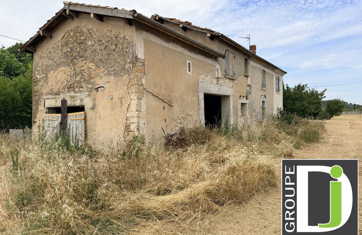 A VENDRE Bâtisse à rénover à Upie — photo 4