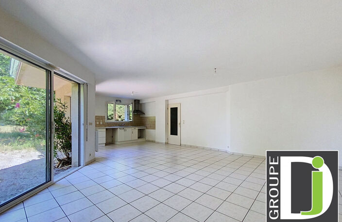 Maison mitoyenne à vendre à Montmeyran, avec garage — photo 5