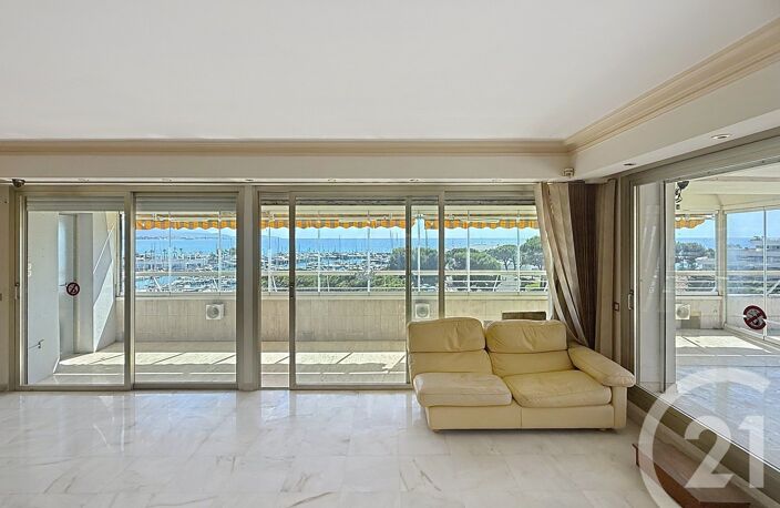 Vente appartement 4 pièces 115 m² Villeneuve-Loubet (06270) — photo 5