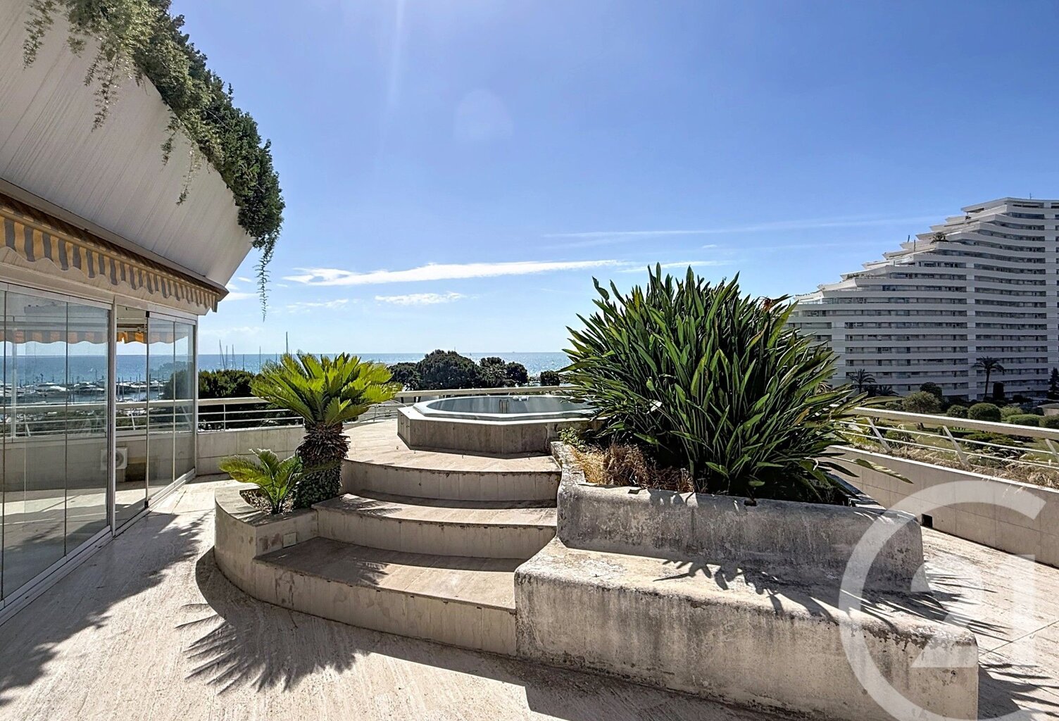 Vente appartement 4 pièces 115 m² Villeneuve-Loubet (06270) — photo 1
