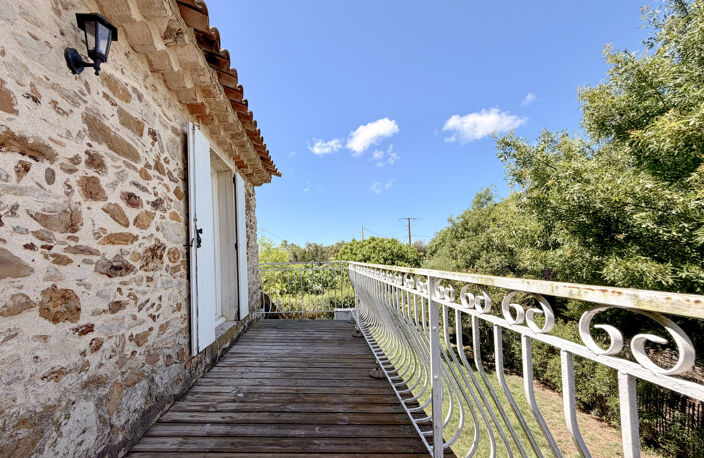 LES SALINS - STUDIO PROCHE DE LA MER AVEC TERRASSE ET PARKING — photo 2
