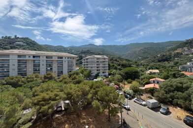 Appartement 4 pièces 164500 €