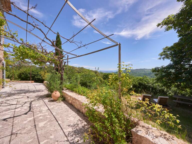 Un environnement naturel préservé et une atmosphère rare en Pays de Forcalquier — photo 1