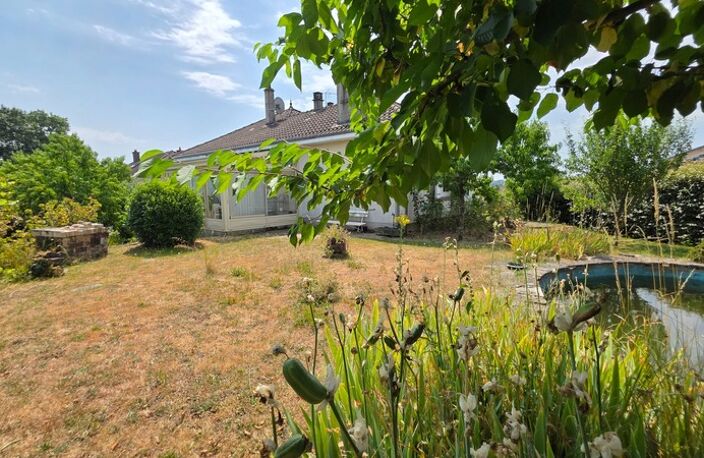 EN EXCLUSIVITE SUR LE PALAIS SUR VIENNE JOLIE MAISON AU CALME DANS QUARTIER RESIDENTIEL PRISE — photo 2