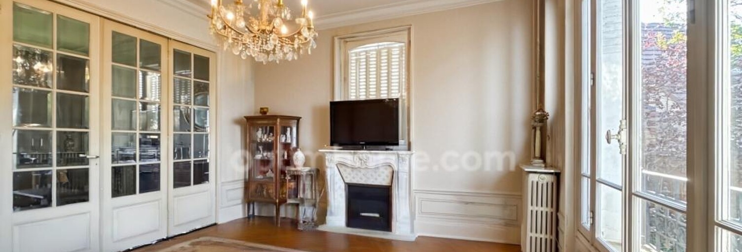 Maison 10 Pièces 215 m² à vendre à Beauchamp (95250)