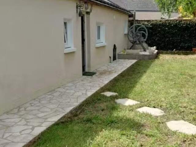 A vendre maison de bourg 5 pièces à Baracé — photo du bien