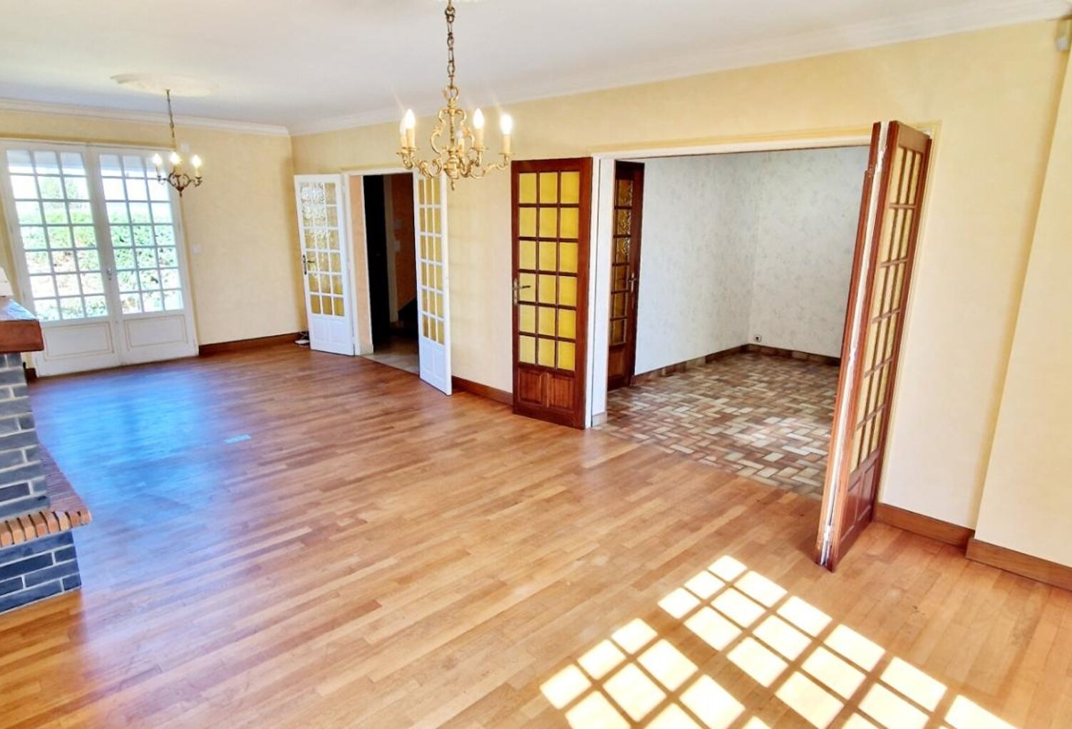 EXCLUSIVITÉ – Maison familiale de 195 m² – 7 chambres – Sous-sol complet – Double garage – Condé-sur-Vire — photo 1