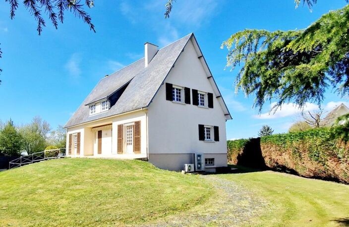 EXCLUSIVITÉ – Maison familiale de 195 m² – 7 chambres – Sous-sol complet – Double garage – Condé-sur-Vire — photo 2