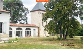 Maison 11 Pièces 347 m² à vendre à Nogaro (32110)