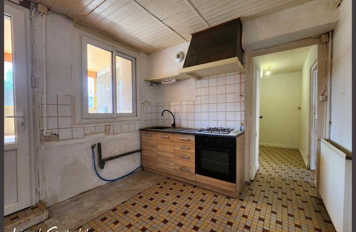 Maison à vendre 4 chambres avec jardin, parking sur la commune de Pineuilh proche de Sainte Foy la Grande (33) — photo 5