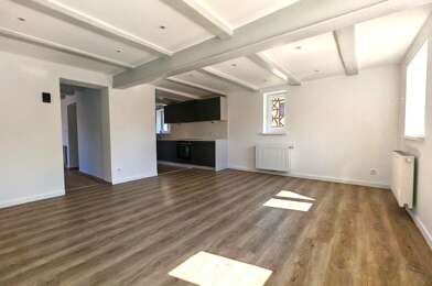 Maison 5 pièces 1250 €