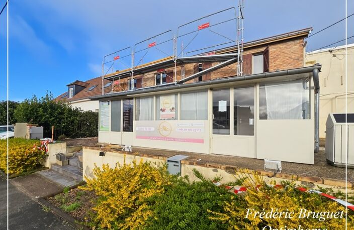 Investissement Locatif: immeuble mixte Commerces/Habitation à Clairoix — photo 2