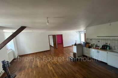 Appartement  492 €