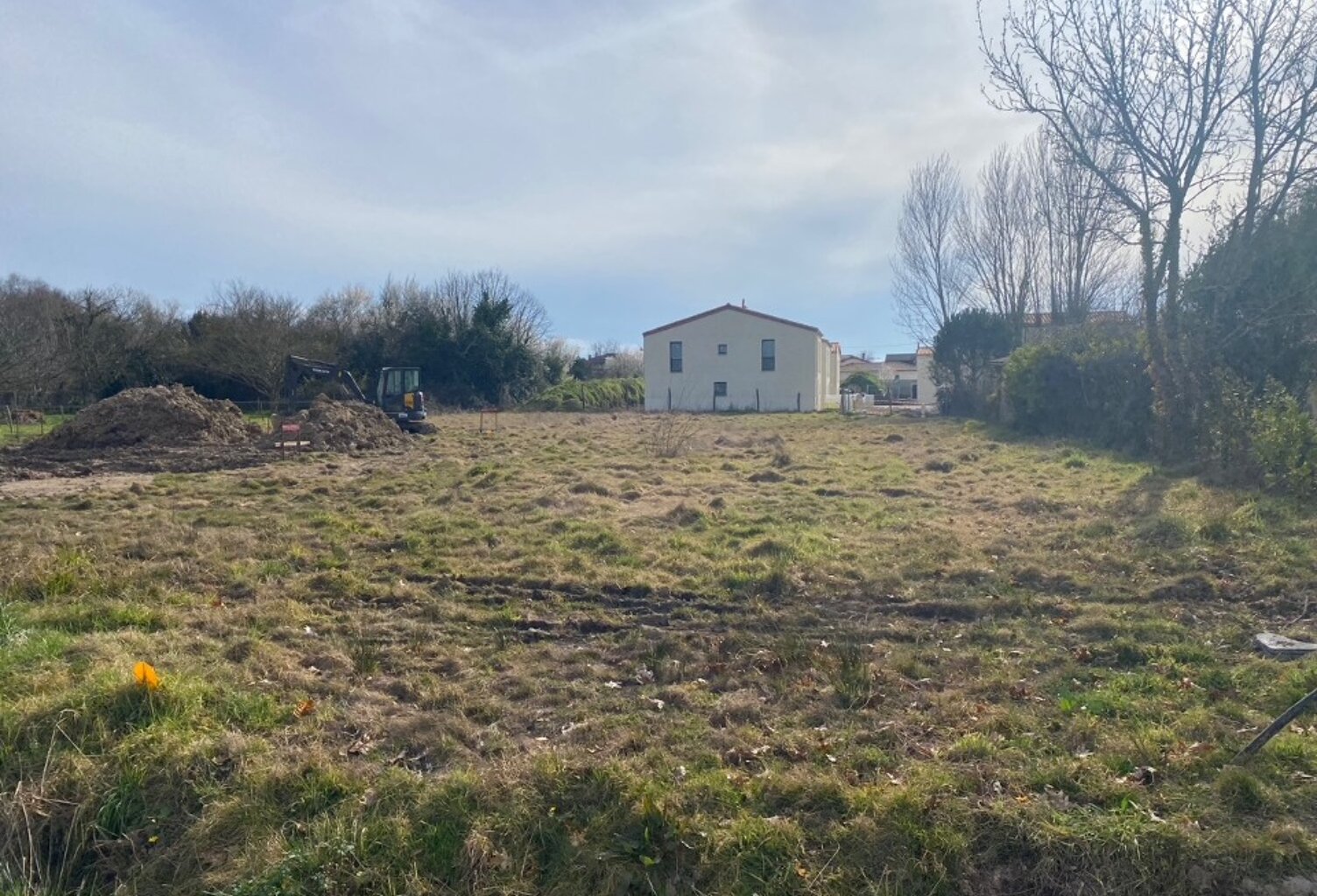 Terrain à bâtir à Le Pout (33670) — photo 1