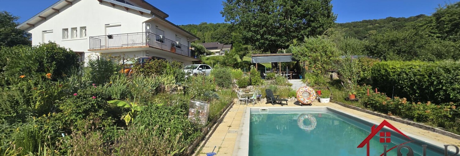 Maison 8 Pièces 137 m² à vendre à Cessey (25440)
