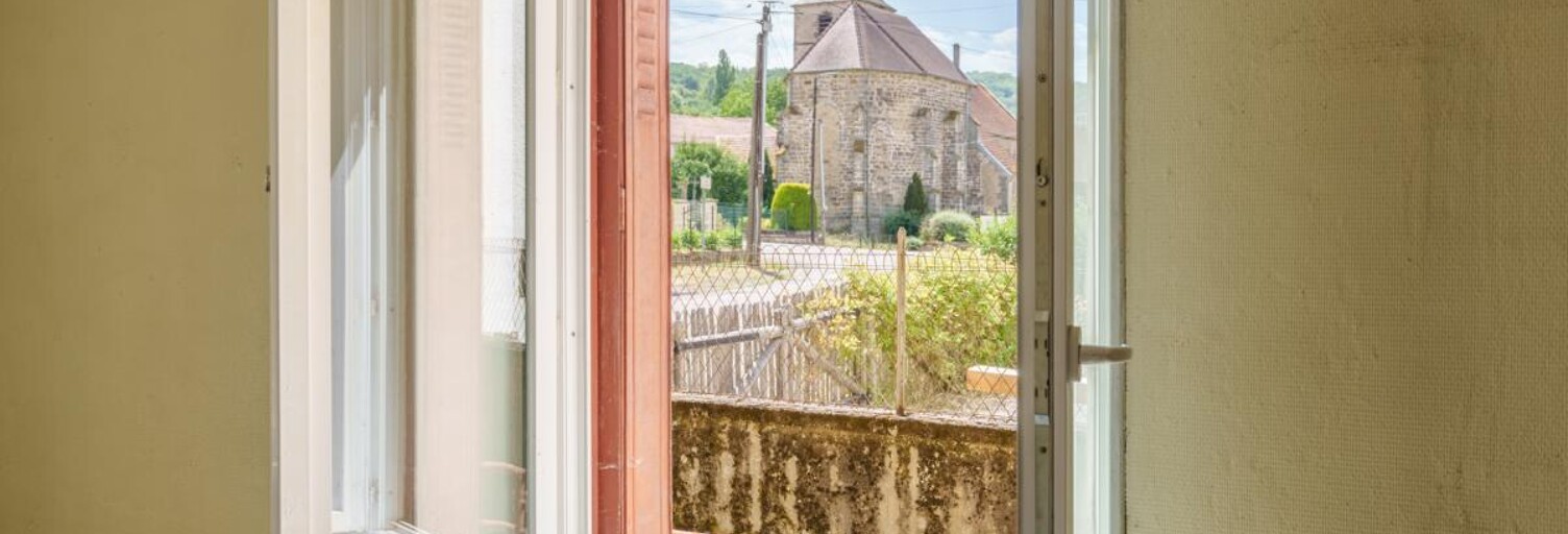 Maison 4 Pièces 69 m² à vendre à Neuvelle-lès-Voisey (52400)