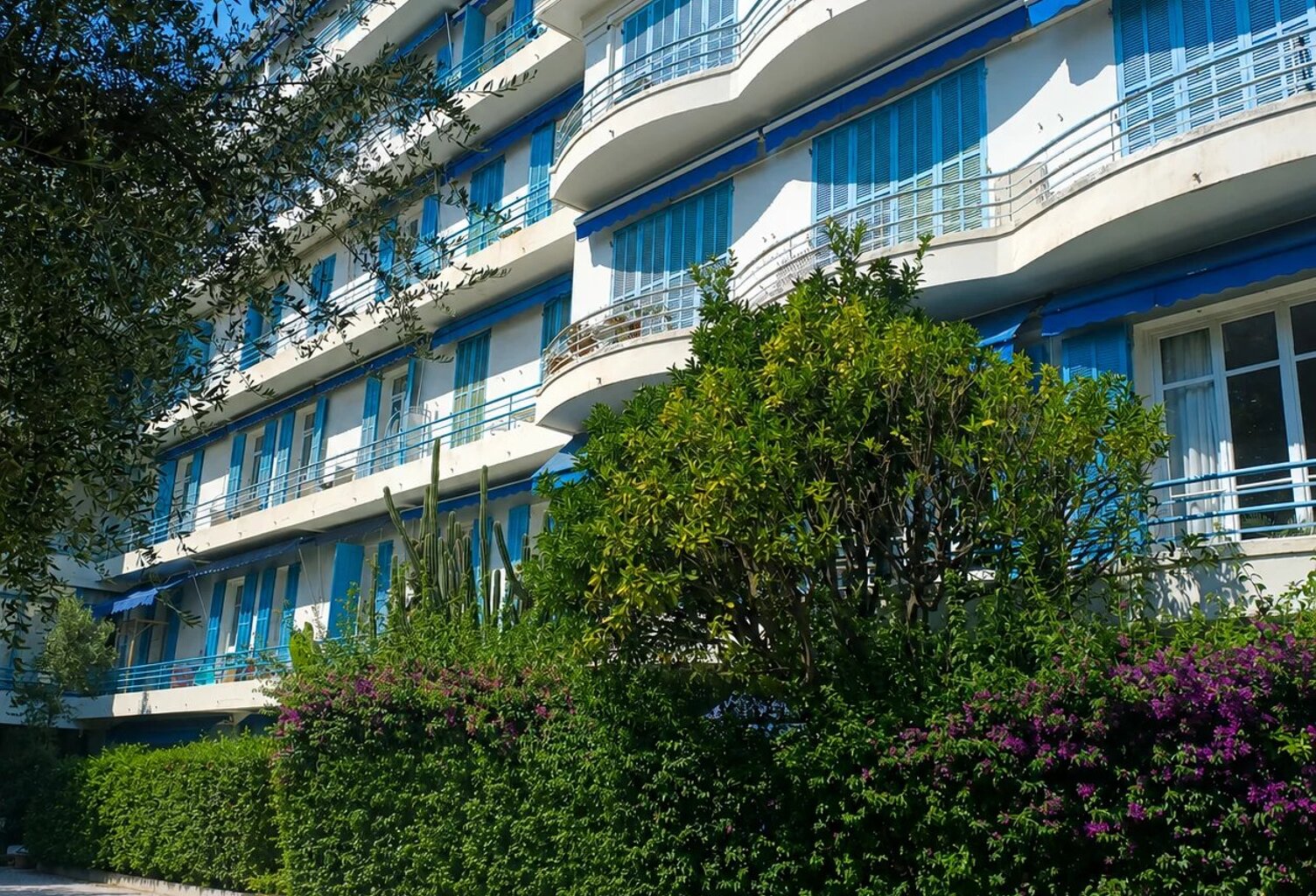 APPARTEMENT DE CARACTÈRE EN REZ-DE-JARDIN — photo 1