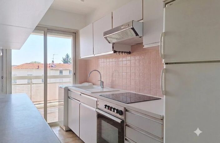 VENTE APPARTEMENT 2P - CANNES CENTRE — photo 4