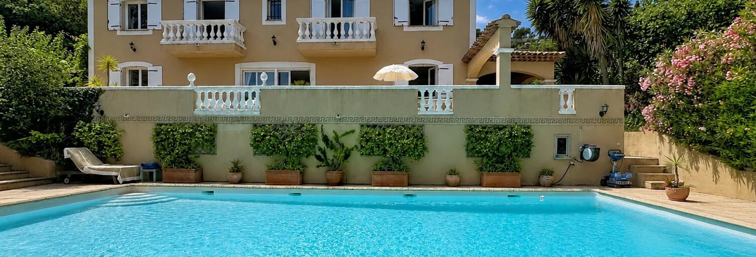 Maison 5 Pièces 210 m² à vendre à Gassin (83580)