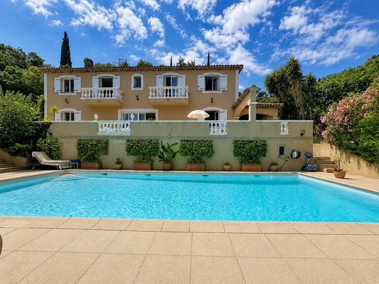 GASSIN – VILLA AVEC VUE MER À QUELQUES MINUTES DE SAINT-TROPEZ — photo 1