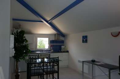 Appartement 1 pièces 700 €