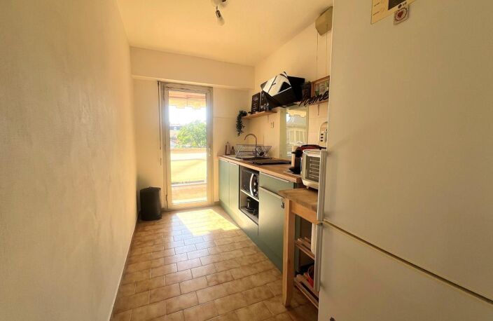 APPARTEMENT 2P AVEC TERRASSE CANNES — photo 3