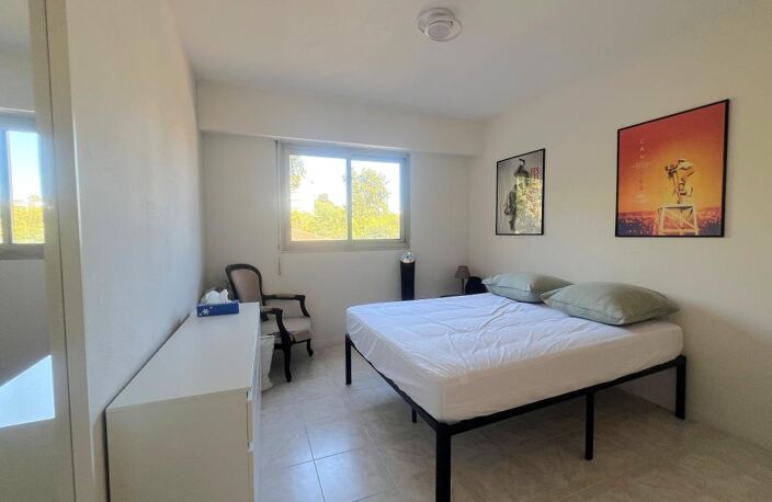 APPARTEMENT 2P AVEC TERRASSE CANNES — photo 4
