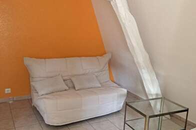 Appartement 1 pièces 270 €