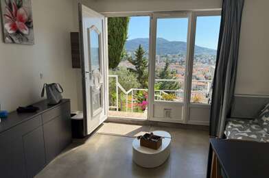Appartement 2 pièces 970 €