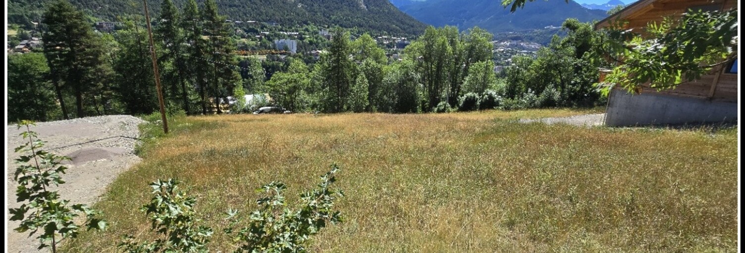 Terrain  1775 m² à vendre à Briançon (05100)