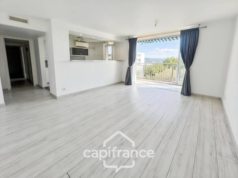 Appartement à vendre 4 pièces LA CIOTAT (13) -  terrasse vue mer - cave - au calme - à pieds centre ville — photo 1