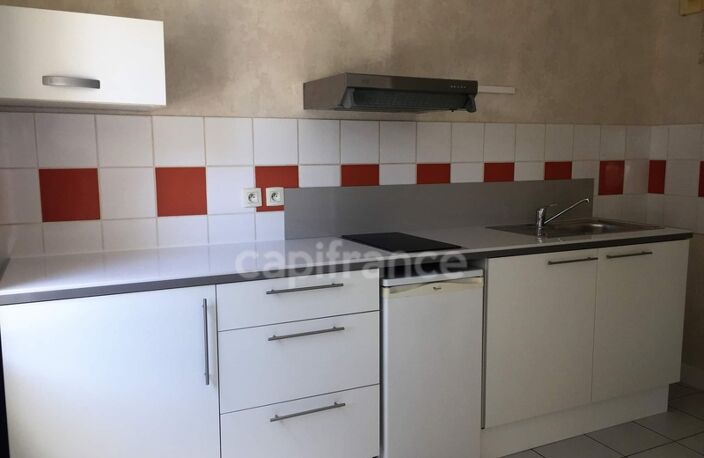 Appartement T2 loué avec parking privatif — photo 3