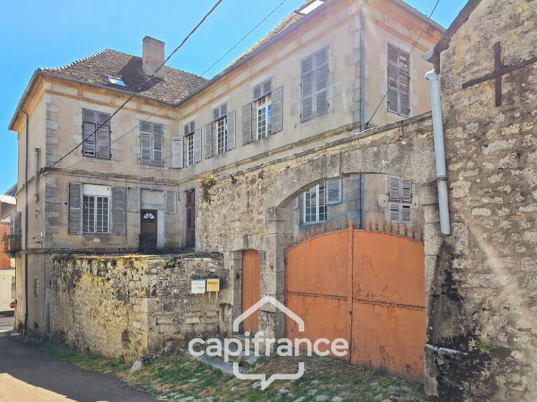 LORMES (Morvan) – Ancien hôtel particulier du XVIIIᵉ siècle – 780 m² de caractère à restaurer — photo 1