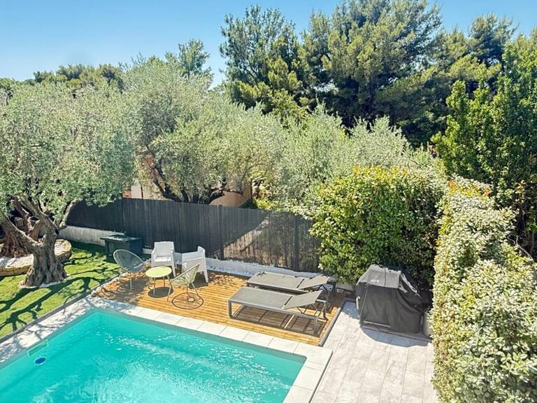Maison à vendre 4 pièces CEYRESTE (13) — photo 1