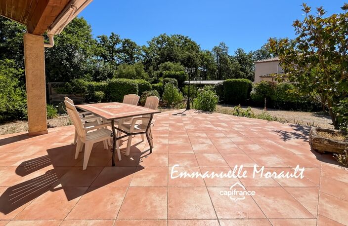 Maison de plain-pied à vendre 4 pièces BAGNOLS EN FORET (83) — photo 2