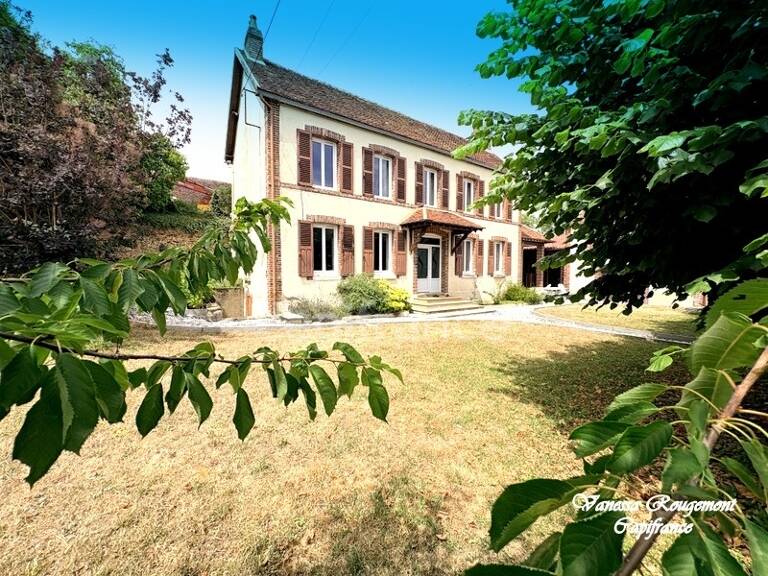 Maison à vendre 7 pièces LA CELLE SAINT CYR (89) — photo 1