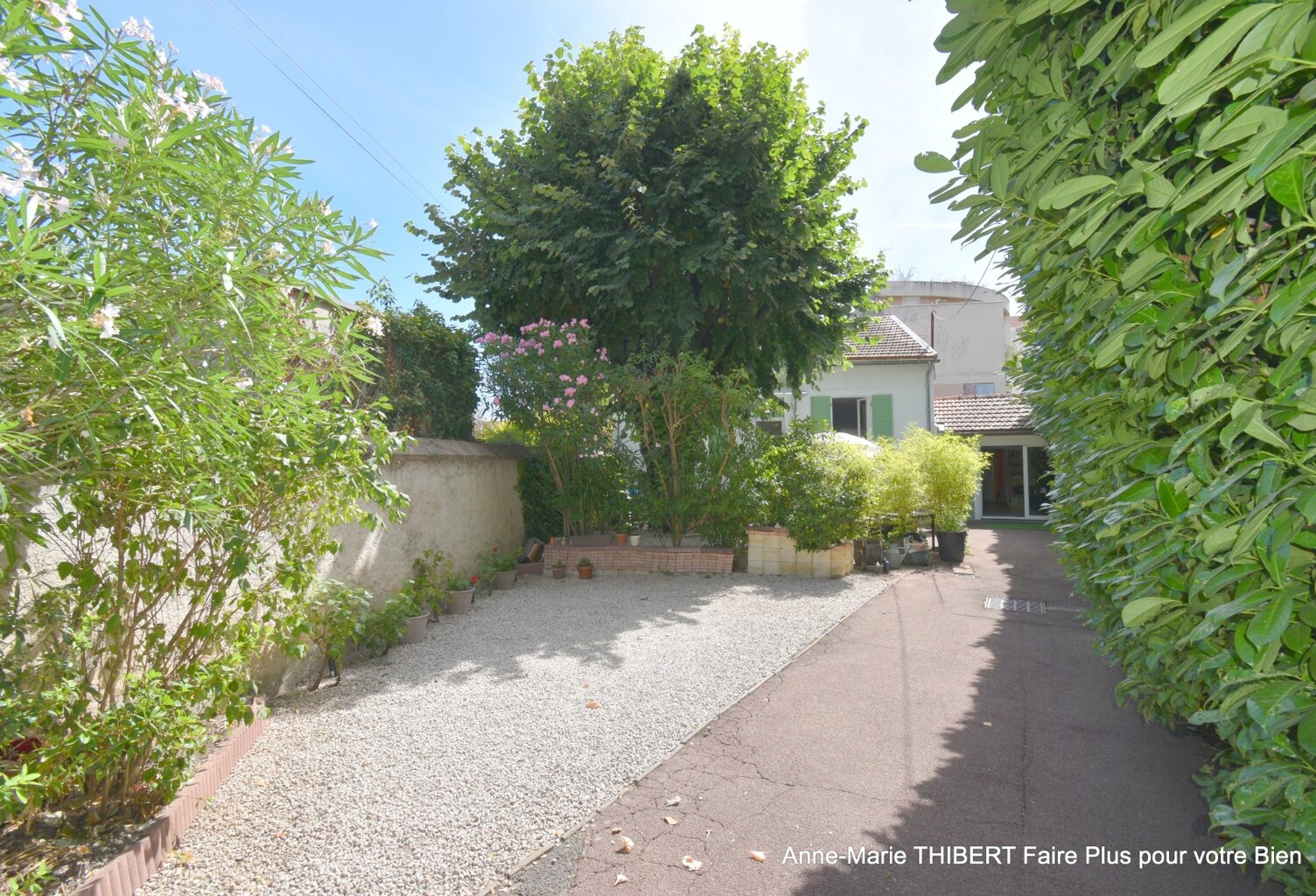 Maison à vendre 6 pièces VILLEURBANNE (69) — photo 1