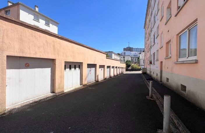 QUIMPER (29) – Appartement de type 3 de 67 m² habitable – Loggia – Garage fermé et privatif — photo 3