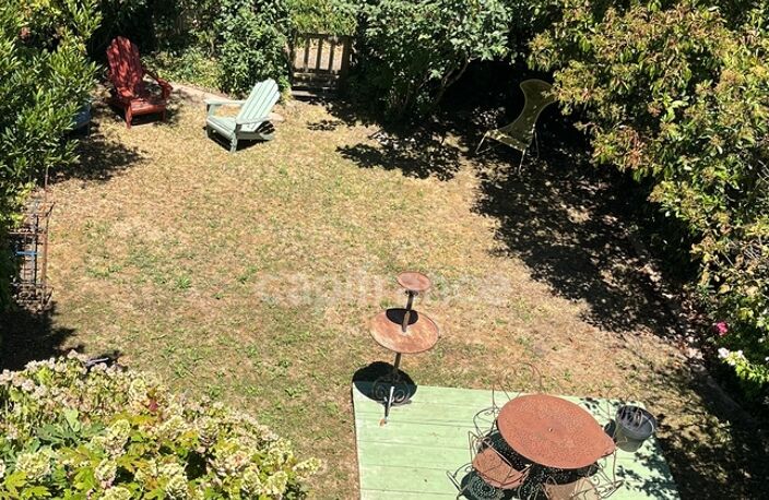 "Chat"-oyante maison d'hôtes, 10 pièces, 8 chambres, avec jardin clos, à quinze minutes de MARCIAC, MIRANDE ET VIC-FEZENSAC (32) — photo 4