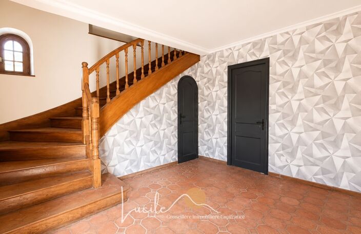 Propriété de caractère – Emplacement exceptionnel, beaux volumes et potentiel unique — photo 4