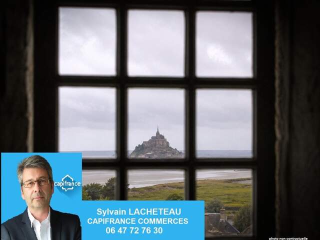 **À Vendre – Murs & Fonds de Commerce | Hôtel de Charme – Bar – Restaurant face à la Baie du Mont-Saint-Michel** — photo du bien