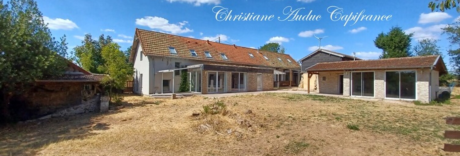 Maison 8 Pièces 247 m² à vendre à Charolles (71120)